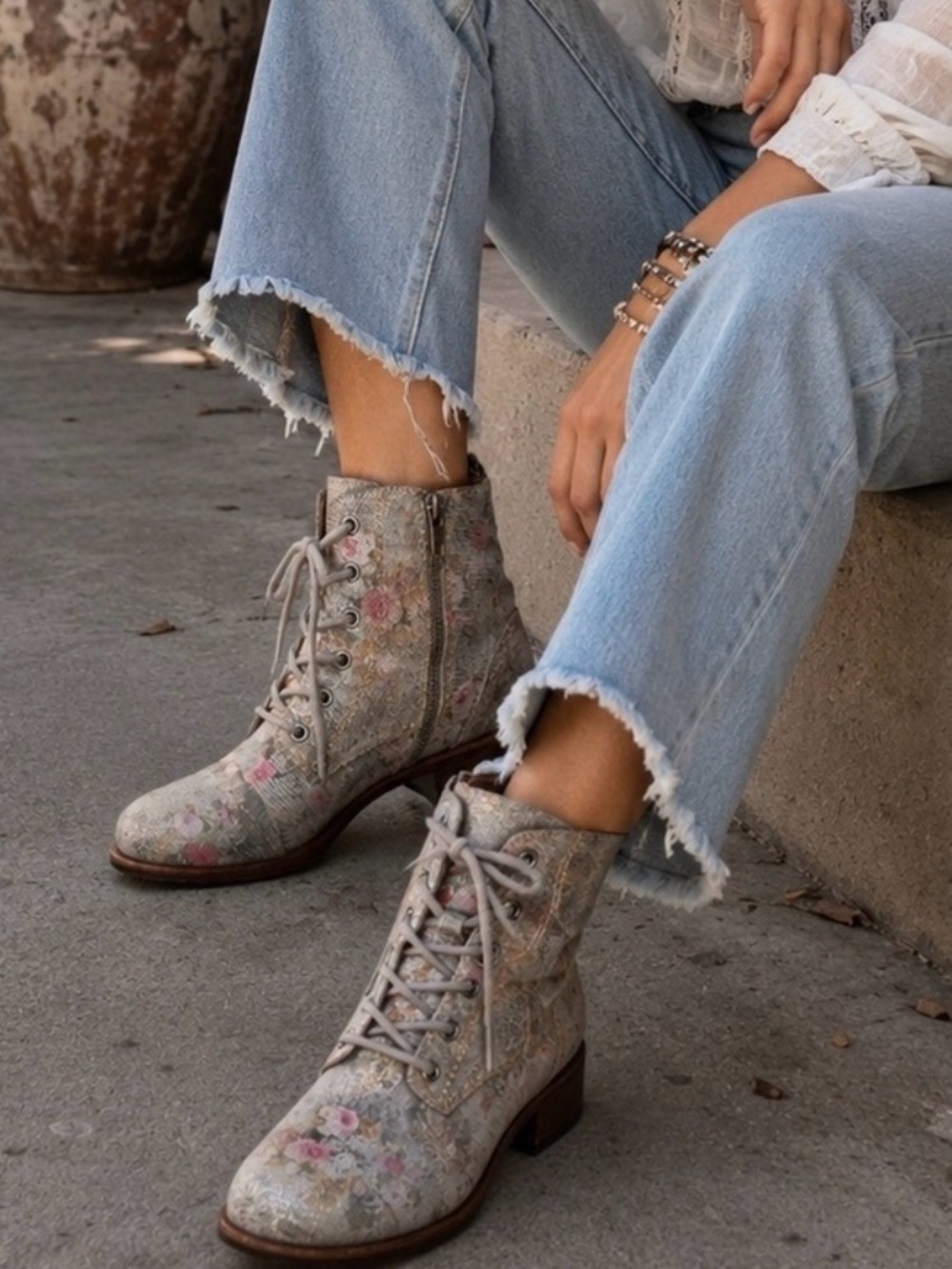 Söfft Floral Leather Lace Up Ankle Boots Women’s Size 8.5M Side Zip